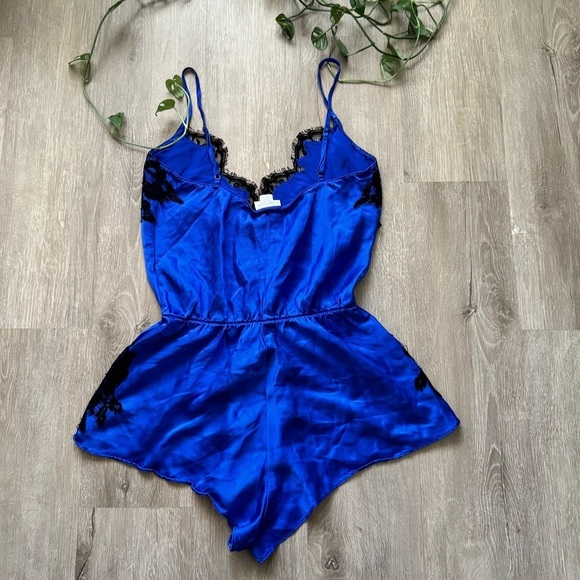 Christine Diva Collection Silk & Lace Blue Black Romper Teddy - ships free - Picture 3 of 8